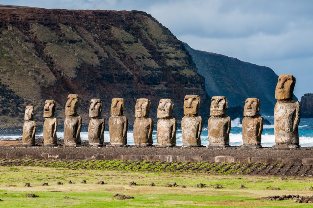 statue maoi ile de paques
