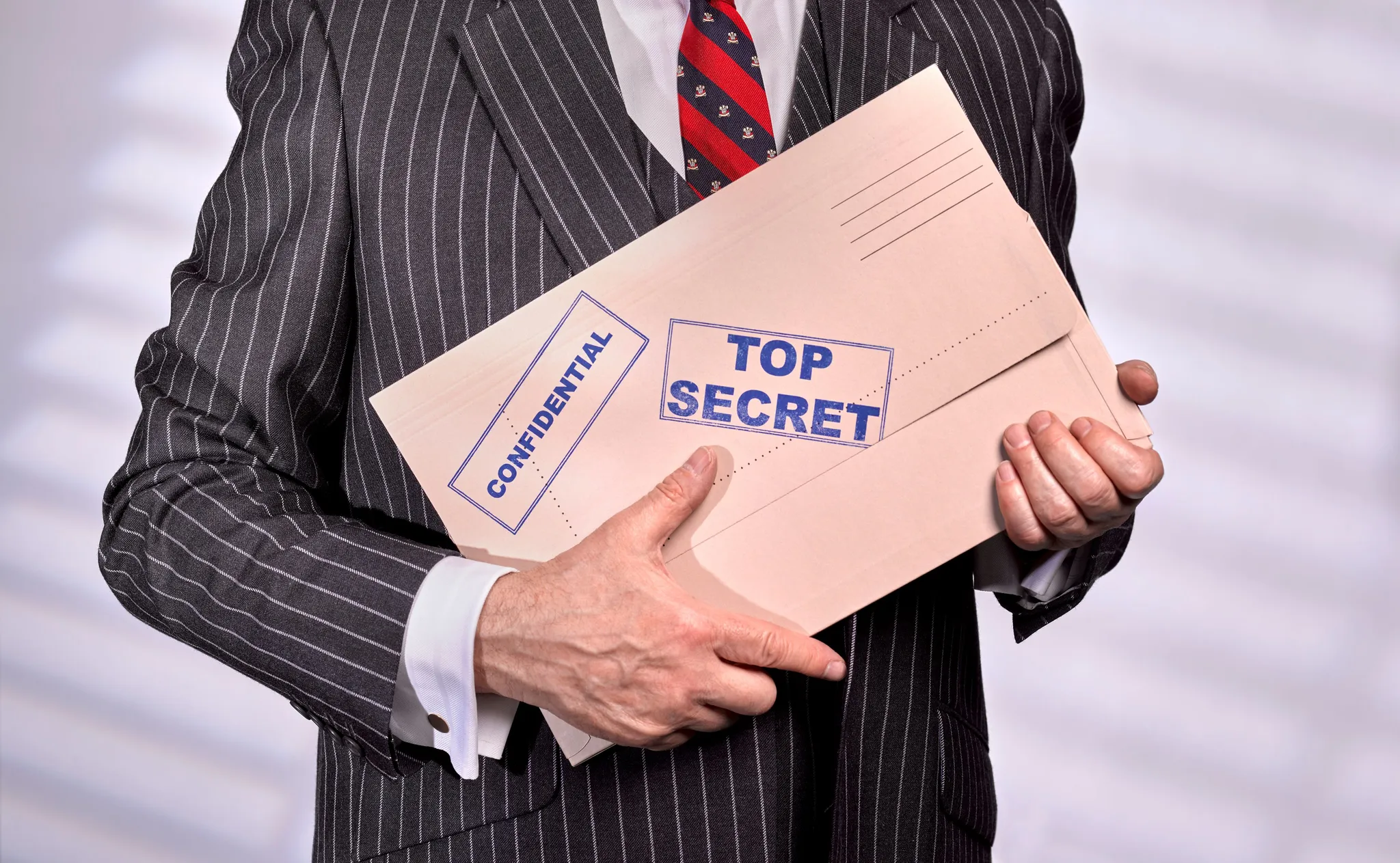 Y a t-il encore une école où on peut devenir détective secret ? 1 1777862256 148 2048