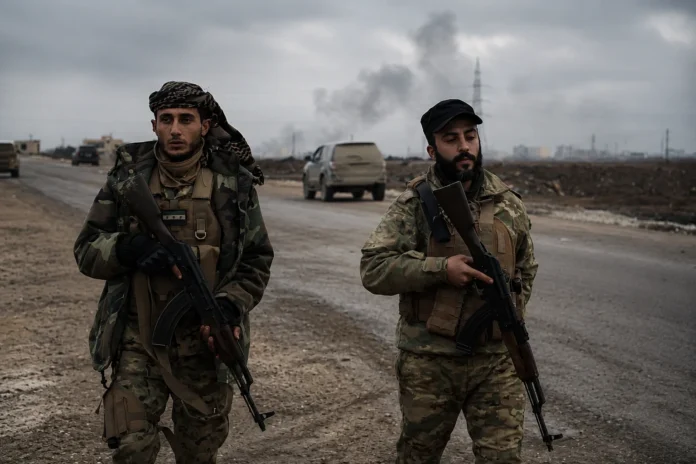 Syrie : un attentat-suicide à Raqqa relance les craintes d’un retour en force de l’État islamique Syrie : un attentat-suicide à Raqqa relance les craintes d’un retour en force de l’État islamique