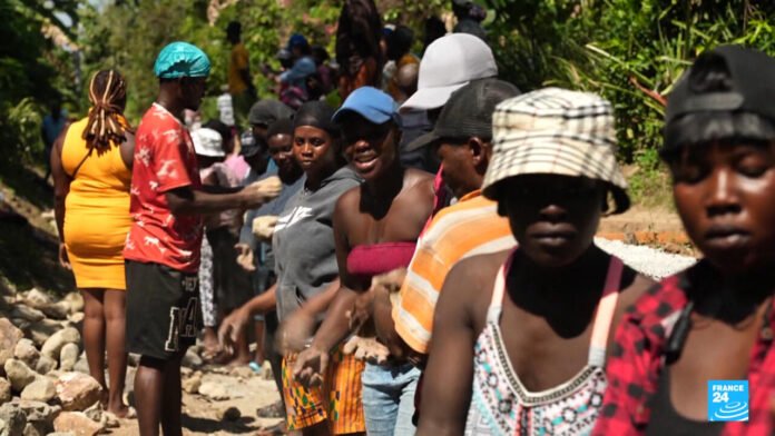 Haïti dans les griffes des gangs : la crise humanitaire s'éternise