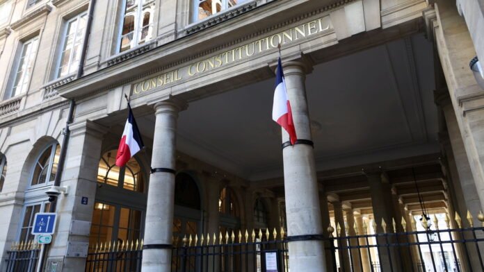 Loi d’urgence agricole : Insoumis et écologistes saisissent le Conseil constitutionnel