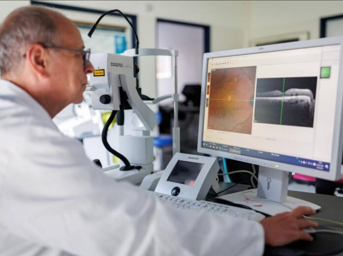 Une greffe inédite redonne la vue à une femme aveugle Tomographie par cohérence optique de la macula en 2024 (Centre hospitalier universitaire d’Erlangen (Allemagne))