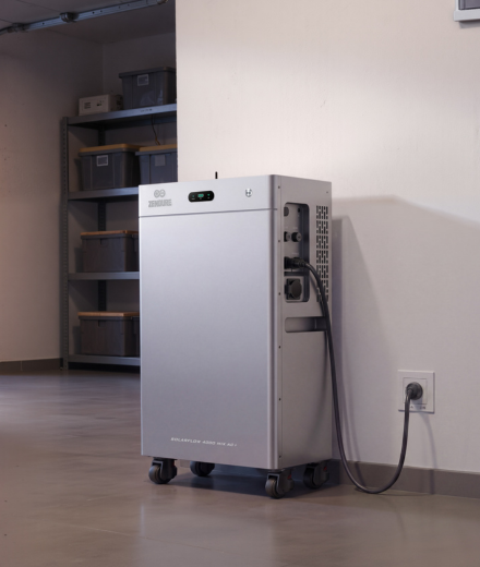 SolarFlow 4000 Mix AC+ : stocker son énergie solaire facilement