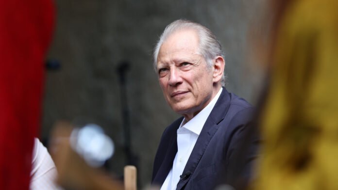 Affaire des statuettes : Dominique de Villepin a été entendu mi-juillet par la justice Affaire des statuettes : Dominique de Villepin a été entendu mi-juillet par la justice
