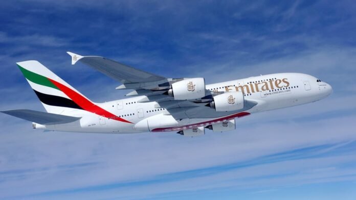Climatisation en panne, malaises... Près de 400 passagers d'un A380 BFM Business