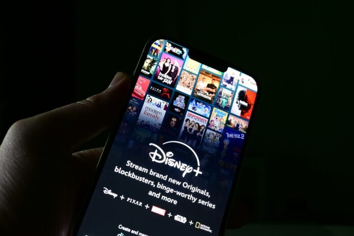 Disney+ gratuit ? Disney confirme étudier une offre financée par CyberGhost