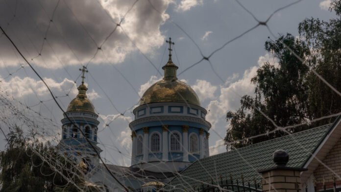 En Ukraine, les régions de Kharkiv et Soumy visées par des frappes russes meurtrières En Ukraine, les régions de Kharkiv et Soumy visées par des frappes russes meurtrières