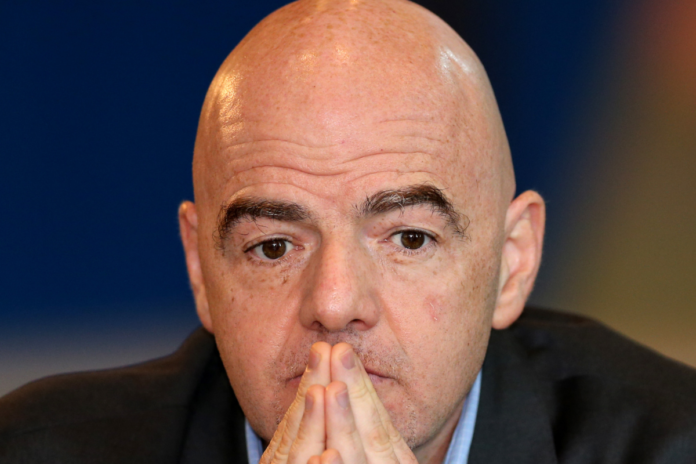 La fédération norvégienne de football réclame la démission de Gianni Président de la Fifa depuis dix ans et pour l