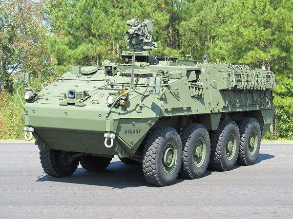 L’armée grecque envisage d’acquérir des blindés Stryker d’occasion auprès des États-Unis
