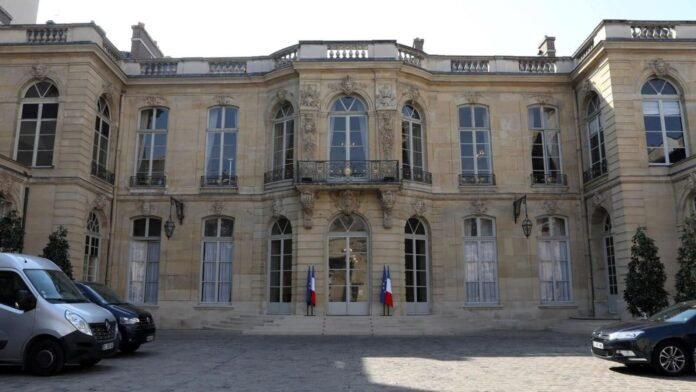 Suicides et tentatives de suicide dans les services du Premier